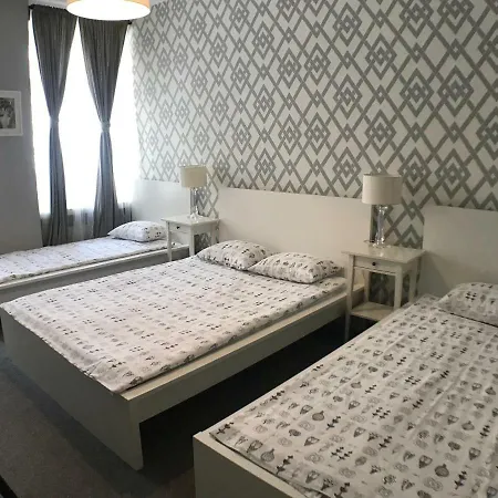 Apartment Rynek Ratusz - Self Check-In - Vat Invoice - View On The Market Sqr